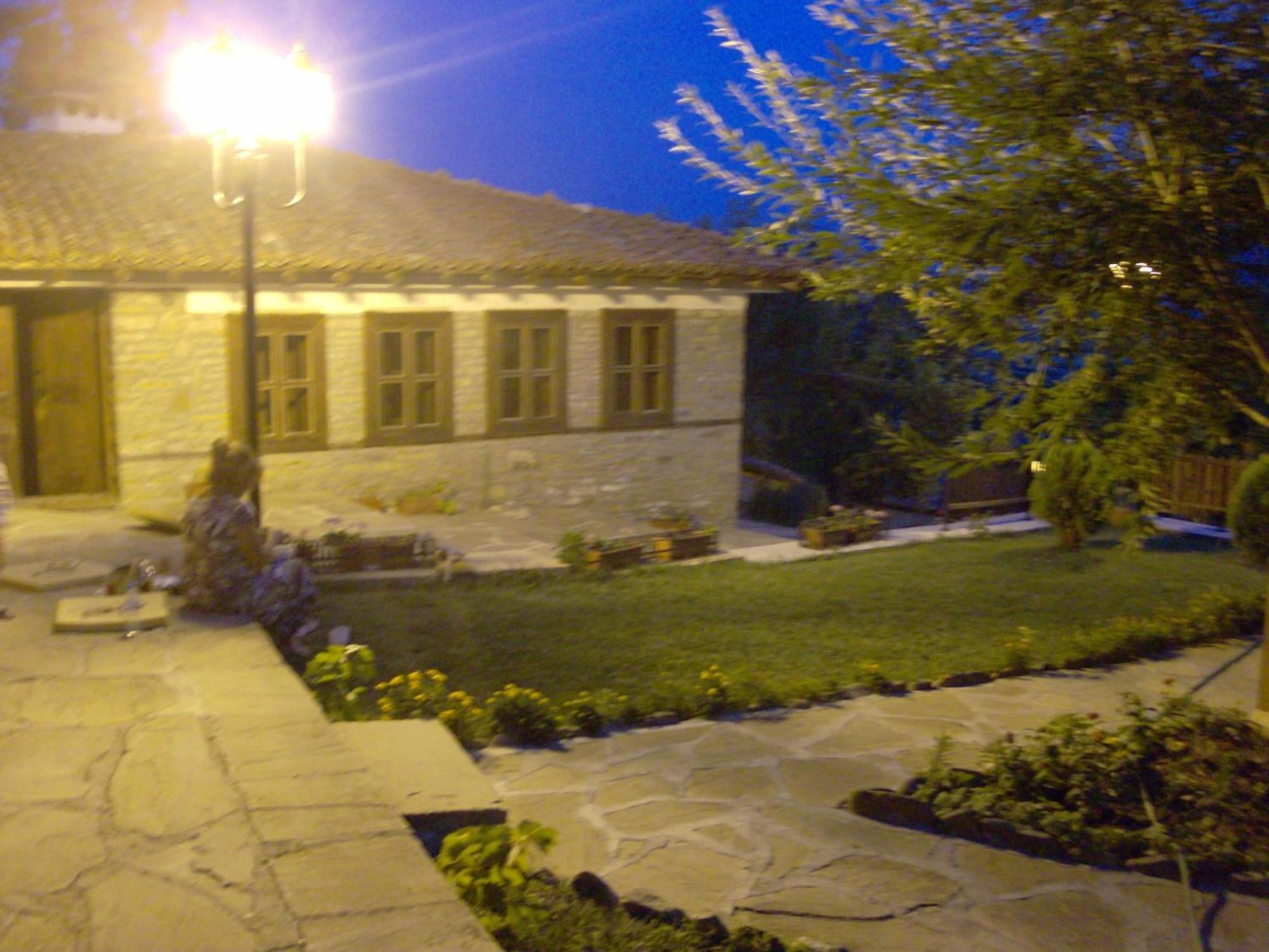 Guest House Zarkova Kushta Jeravna Exterior foto